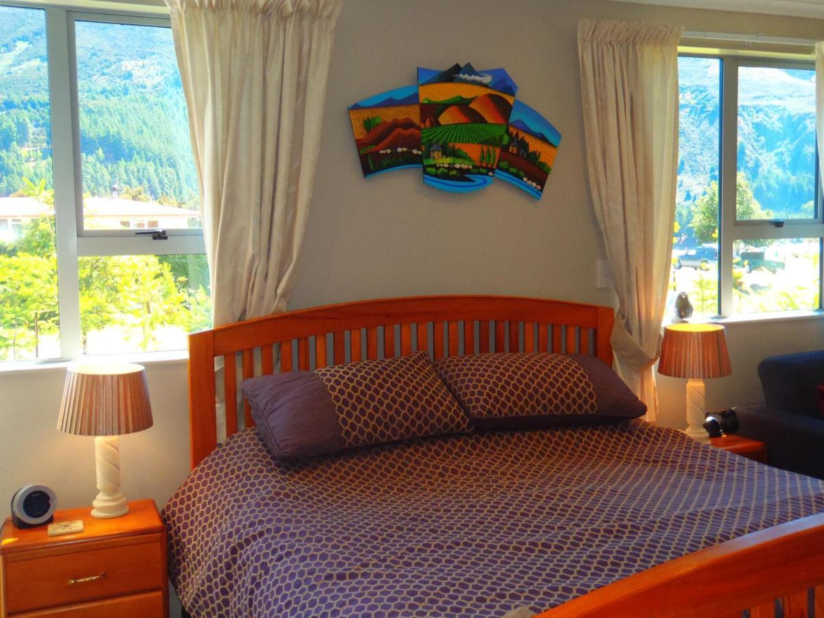 Lakefront Fantail Cottage Lake Hawea, Wanaka Ngoại thất bức ảnh